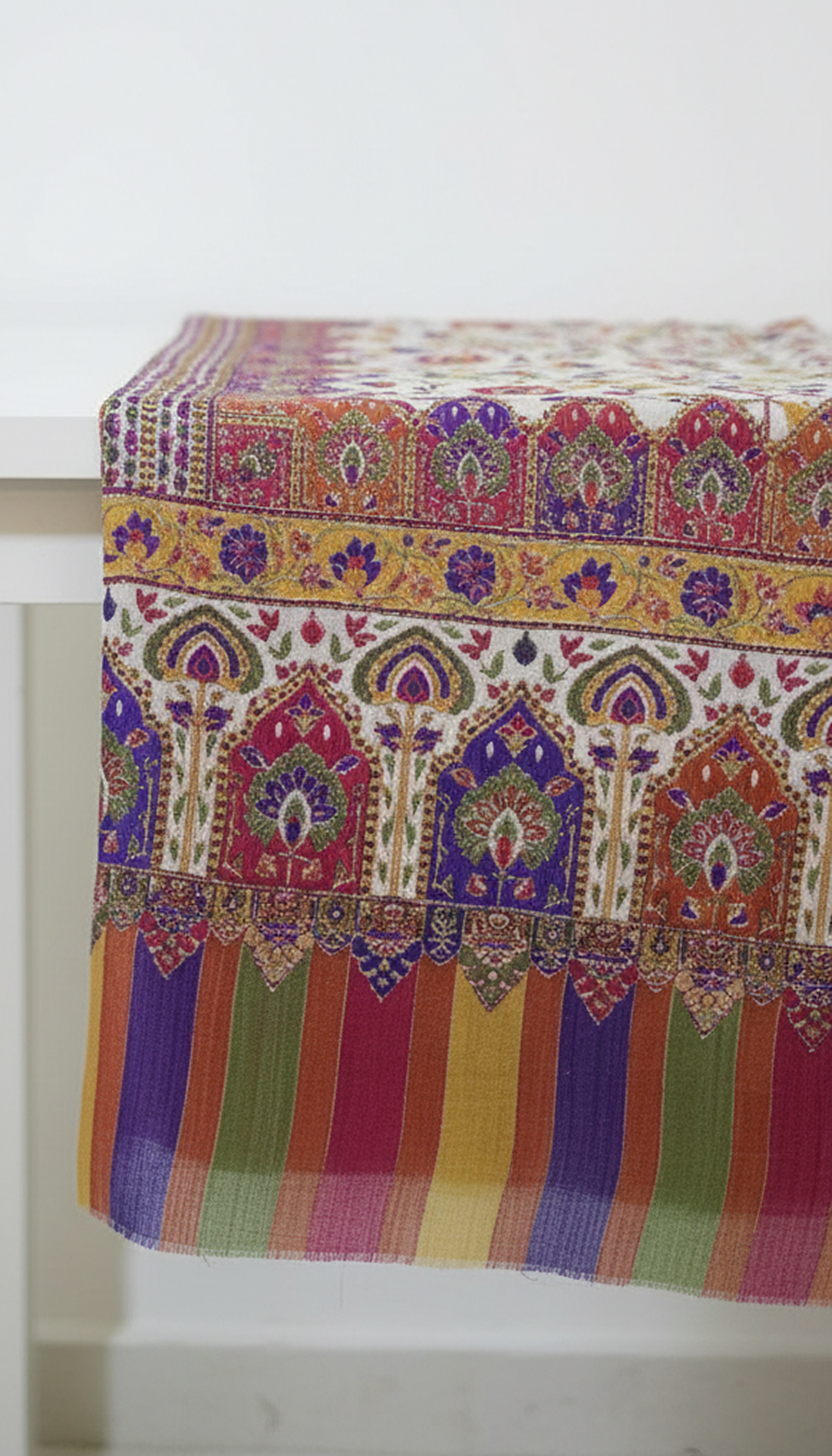 7500 x 5  (few shawls need shoot) (no name)