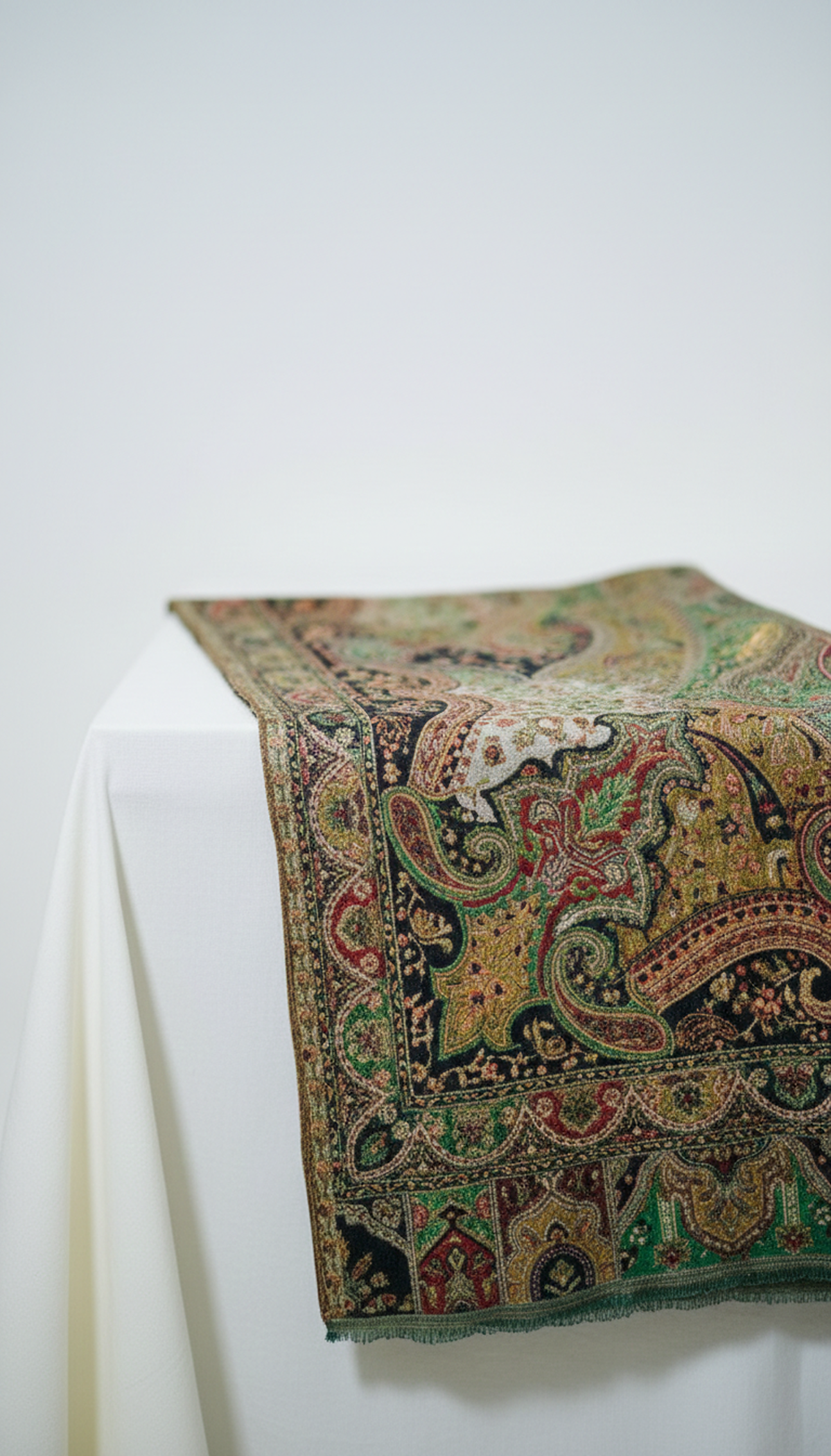 D/S Baafdar Kani Shawl