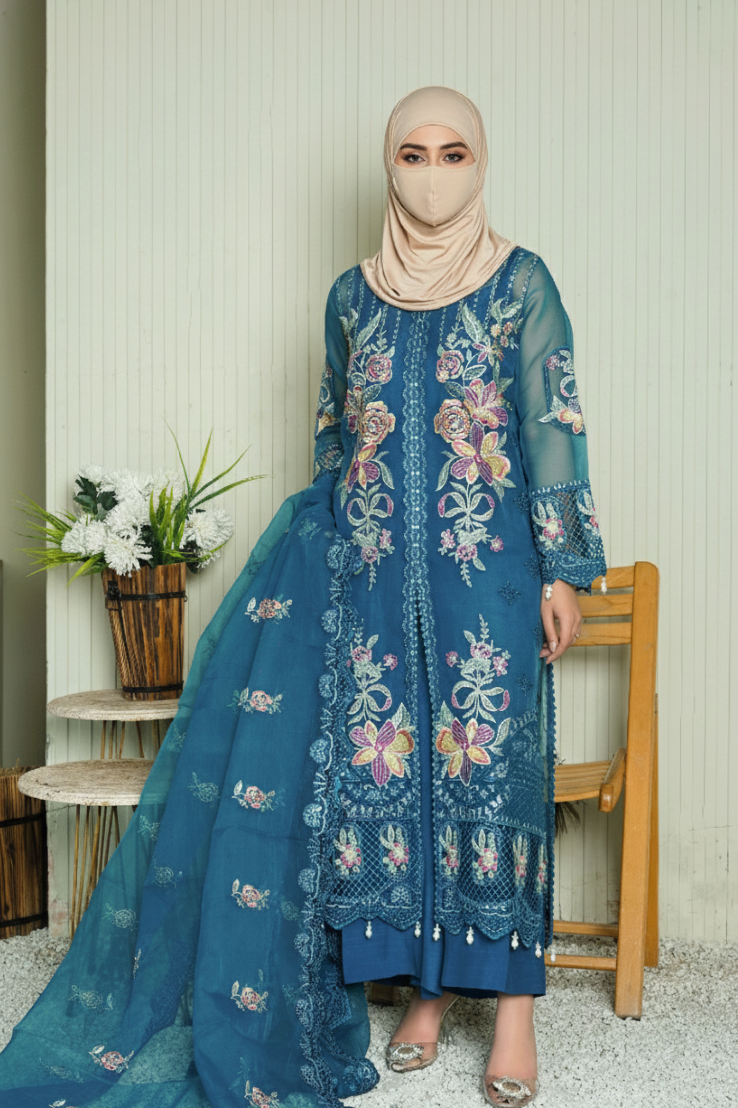 SOFIE - 3 PCS - Embroidered