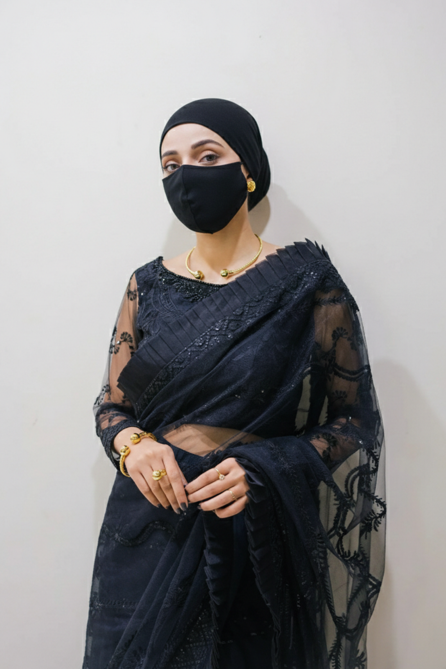 NOIR - 3 PCS (-EMBROIDER-HAND EMBELLISHED SUIT)