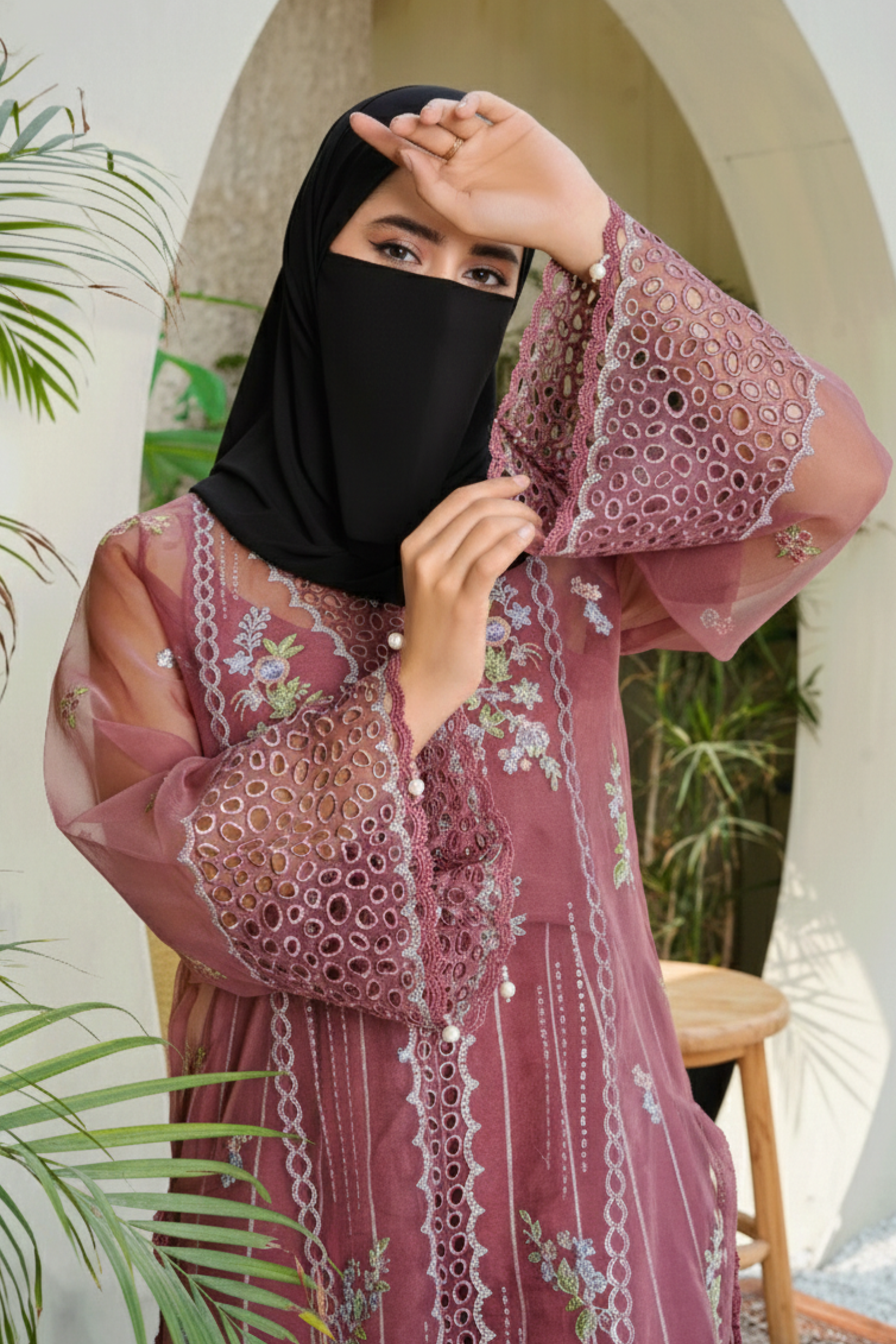 MAYA- 3 PCS - Embroidered