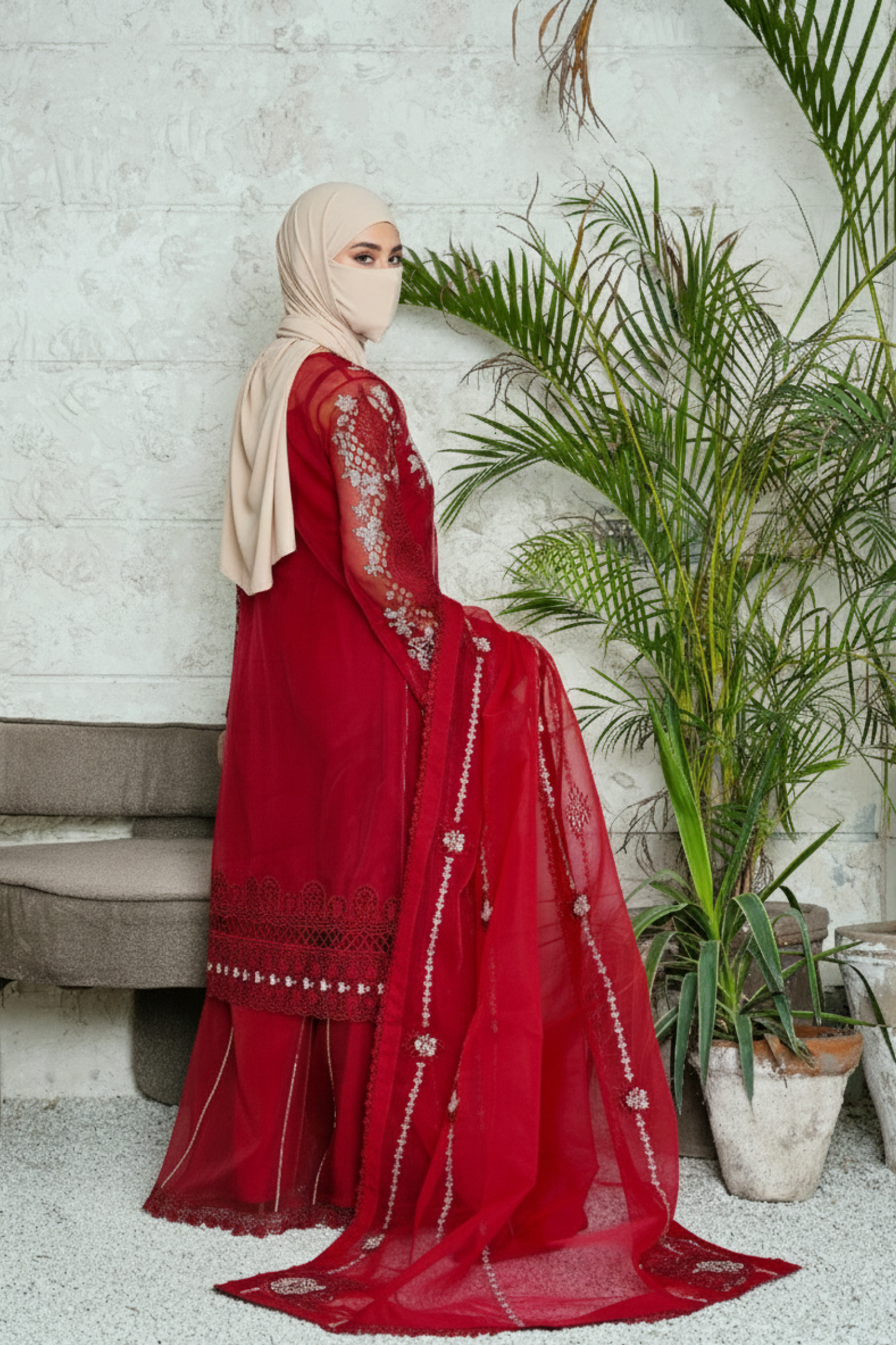 ROSEY - 3 PCS - Embroidered