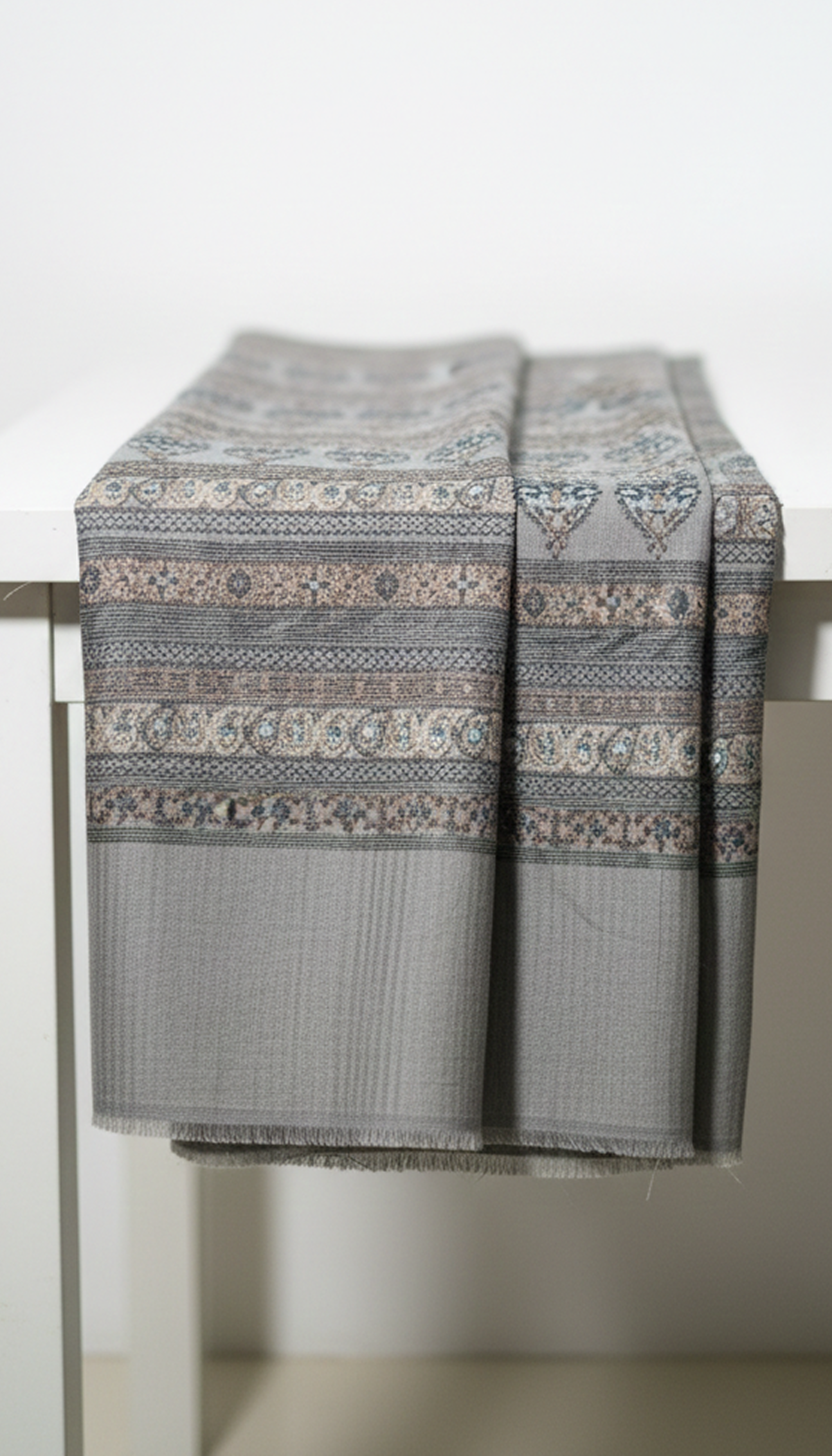 Stripe Kani Shawl